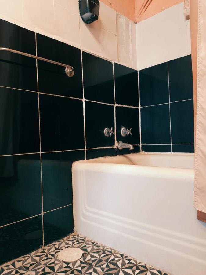 Casa Atenas (Adults Only) グアダラハラ エクステリア 写真